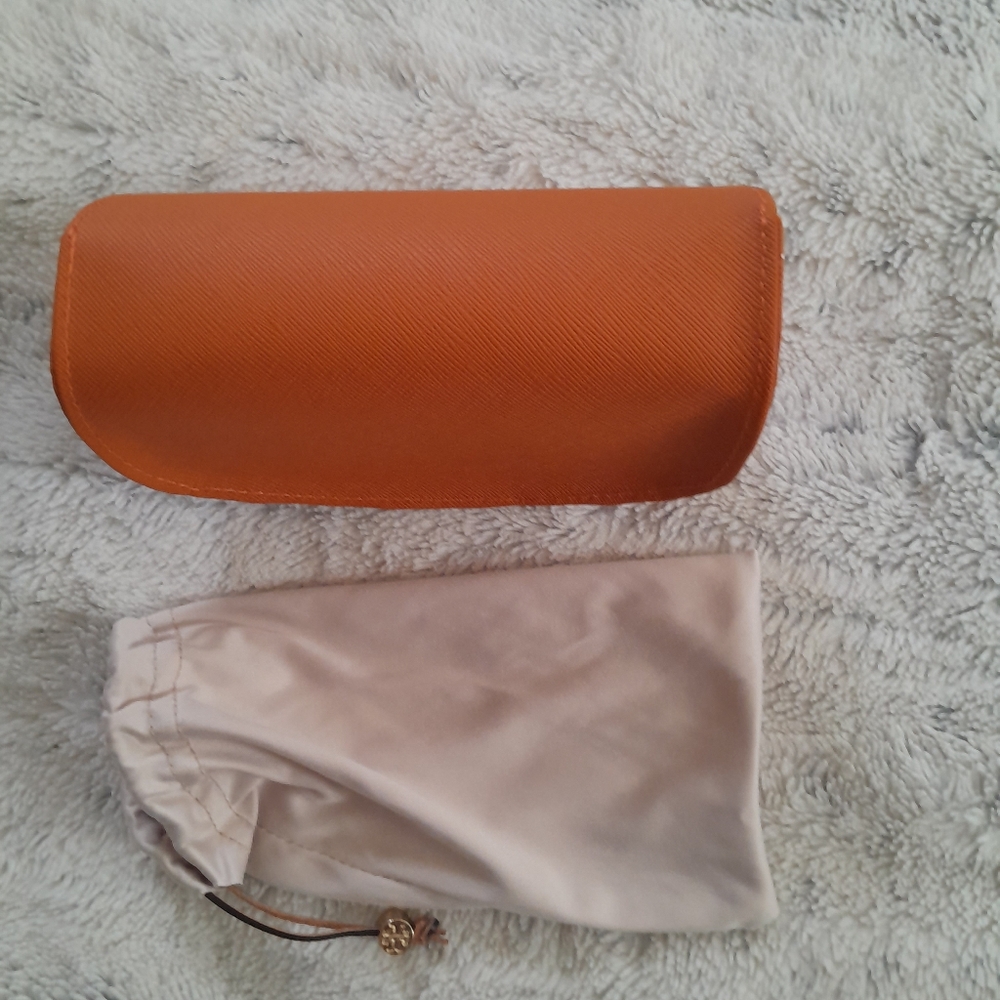 Tory Burch Sunglasses Leather Case w/Magnetic Closure & Dust Bag Carrying Pouch - Picture 4 of 10